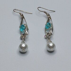 Blue crystal flower with pearl dangle earrings